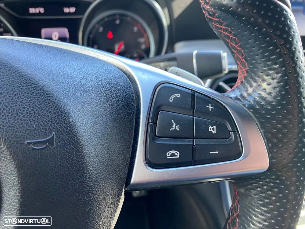 Mercedes-Benz CLA 200 d Shooting Brake AMG Line Aut. - 35