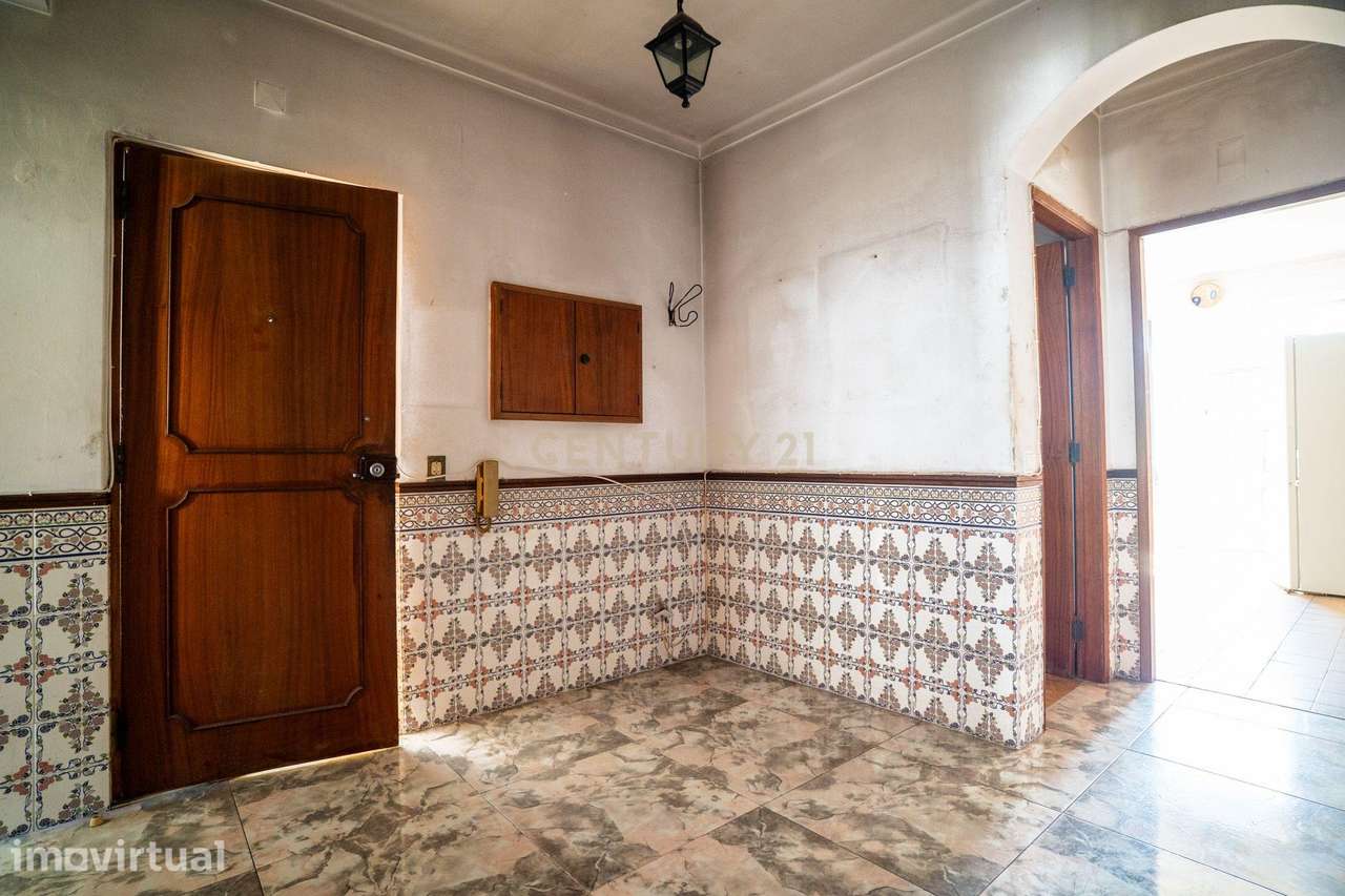 T3 com para Remodelar | Excelente Exposição Solar - Grande imagem: 4/30