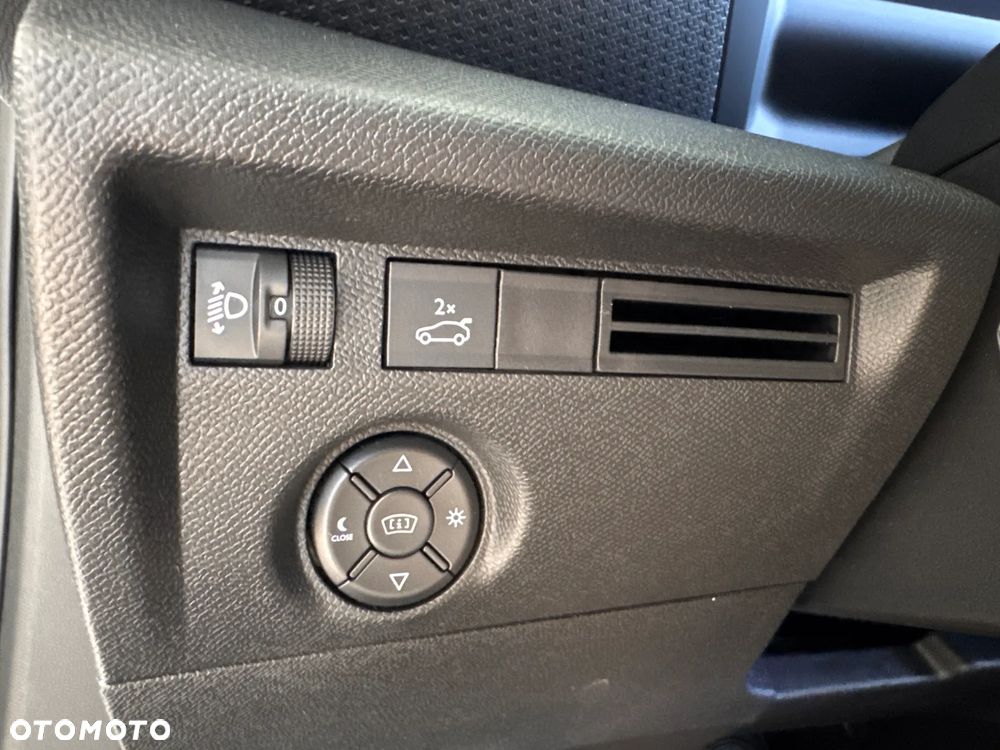 Citroën C4X 1.2 mHEV Max eDCT6 - 13