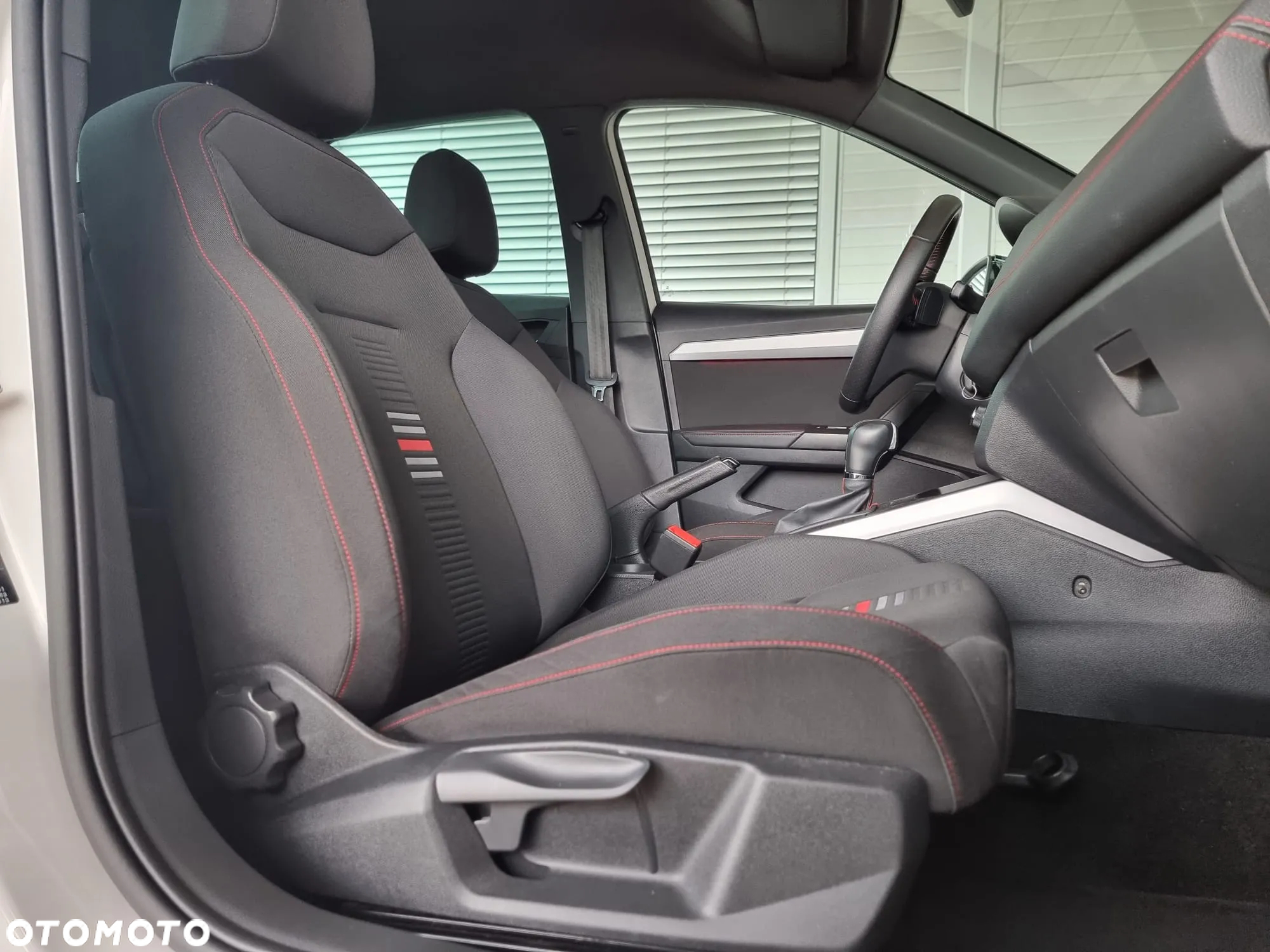 Seat Arona 1.0 TSI DSG OPF FR - 30