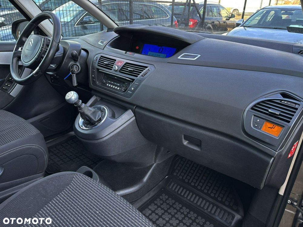 Citroën C4 Grand Picasso 2.0 HDi Exclusive - 30