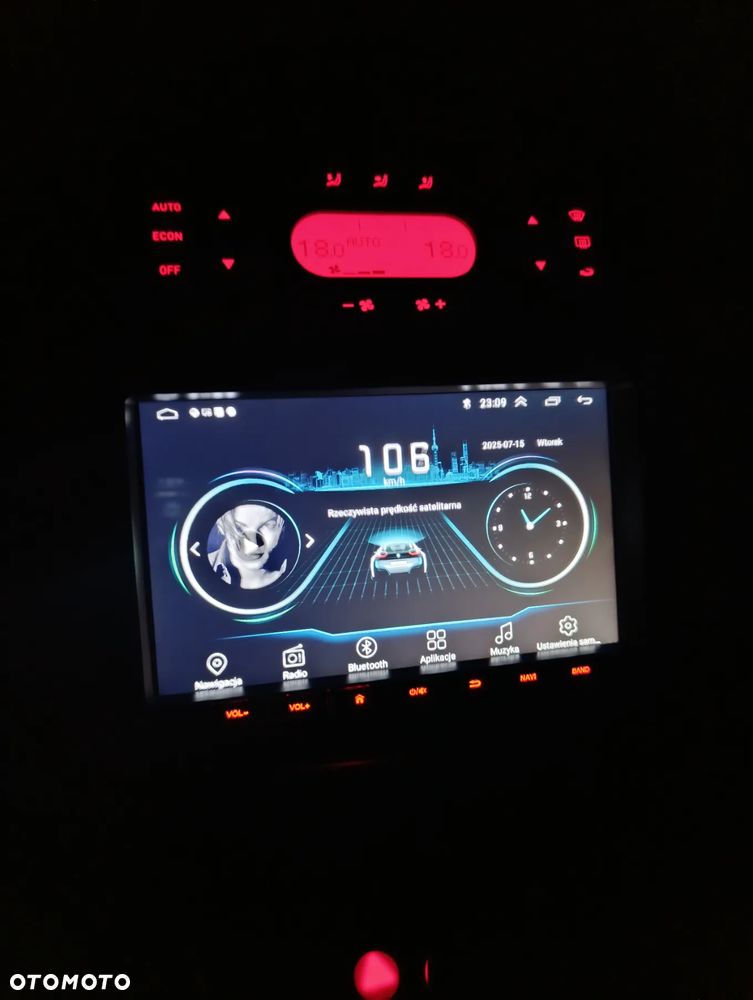 Seat Altea 1.6 Style - 11