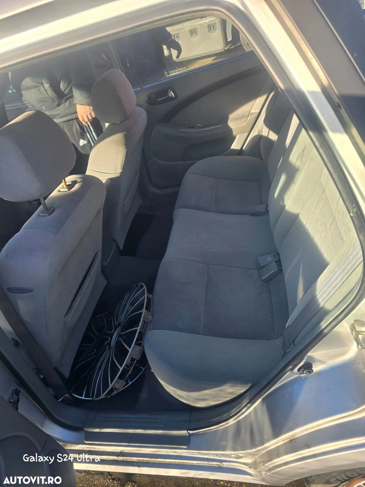 Dezmembram Chevrolet Nubira 2007 2,0 diesel - 4