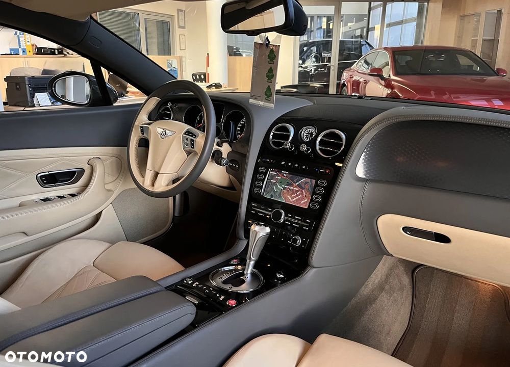 Bentley Continental GT - 25