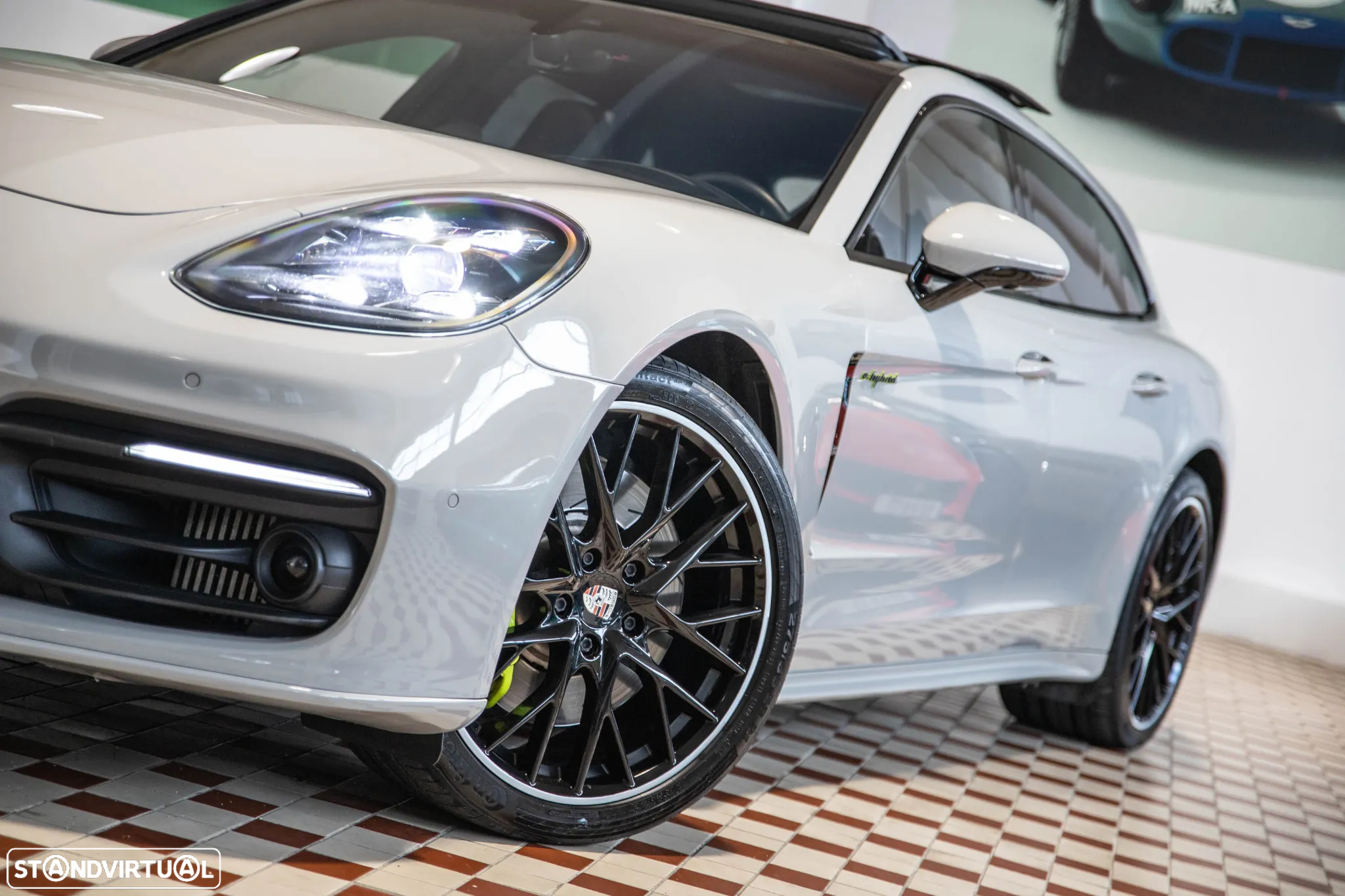 Porsche Panamera Sport Turismo 4 E-Hybrid - 7
