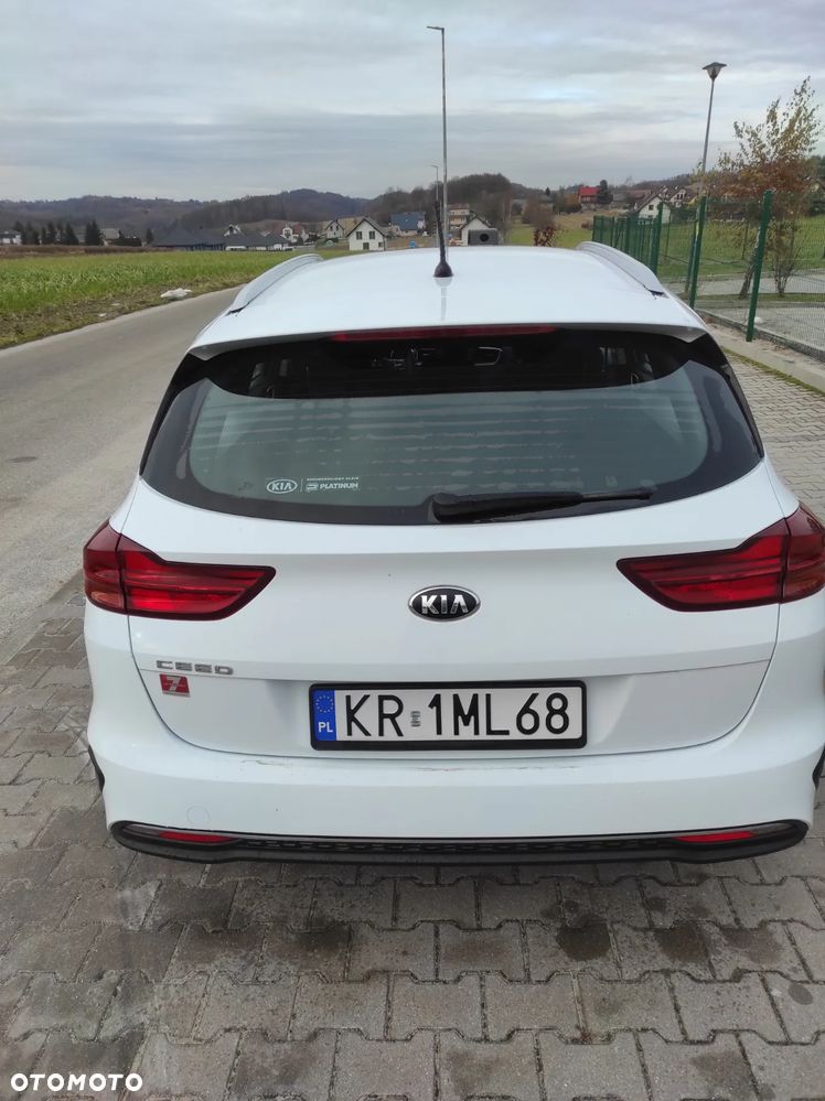 Kia Ceed 1.6 CRDi SCR S - 6