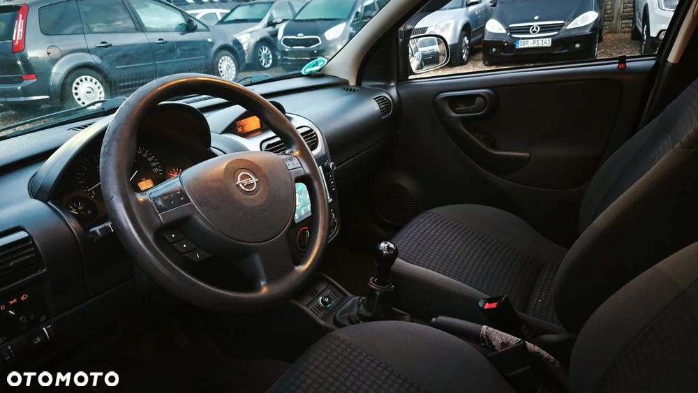 Opel Corsa 1.2 16V - 15