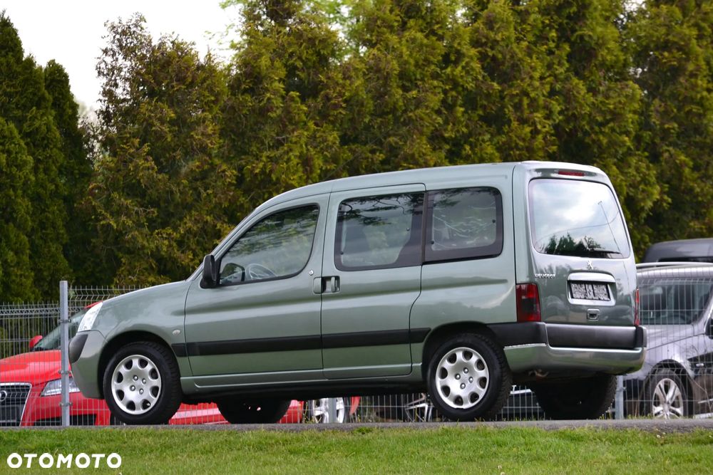 Peugeot Partner Kombi 110 Premium - 15