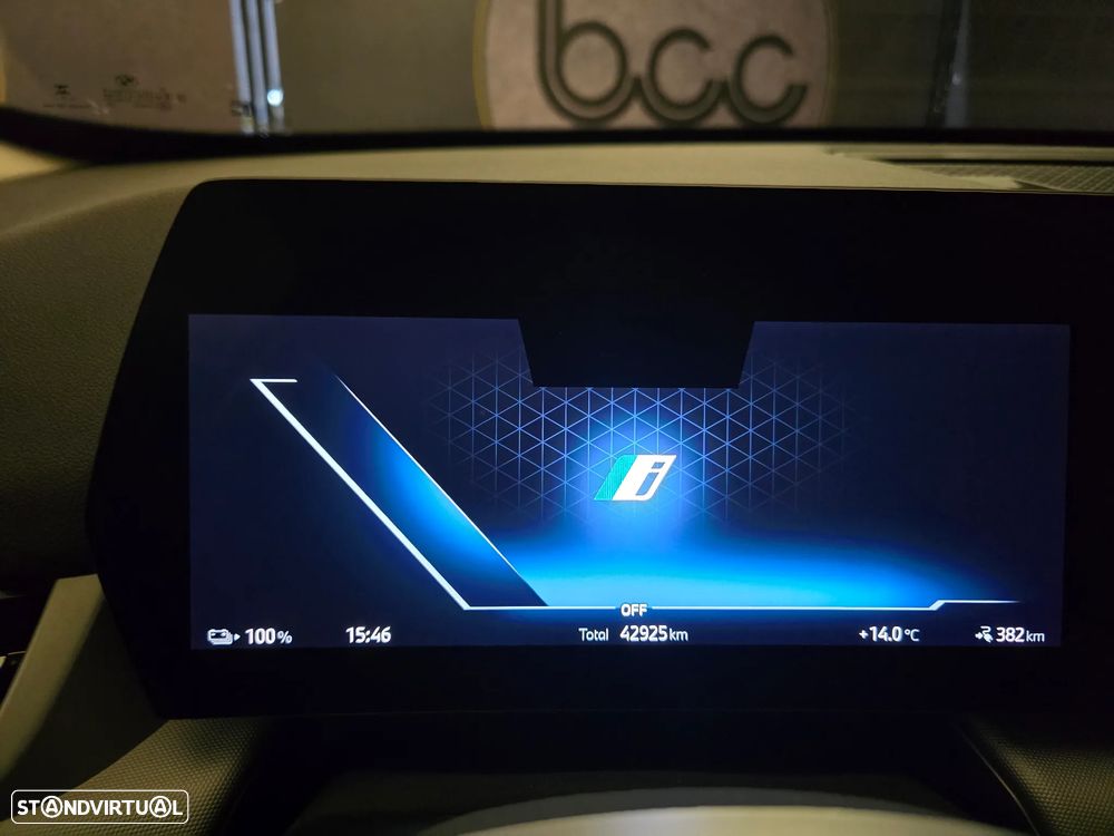 BMW iX1 xDrive30 - 12