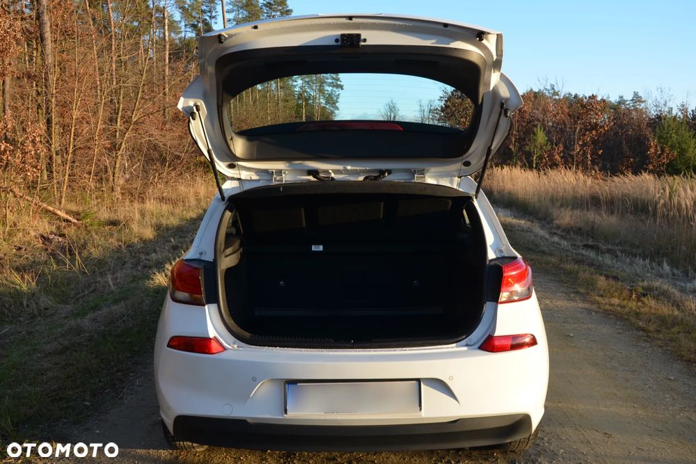 Hyundai i30 1.4 T-GDI Classic + DCT - 6