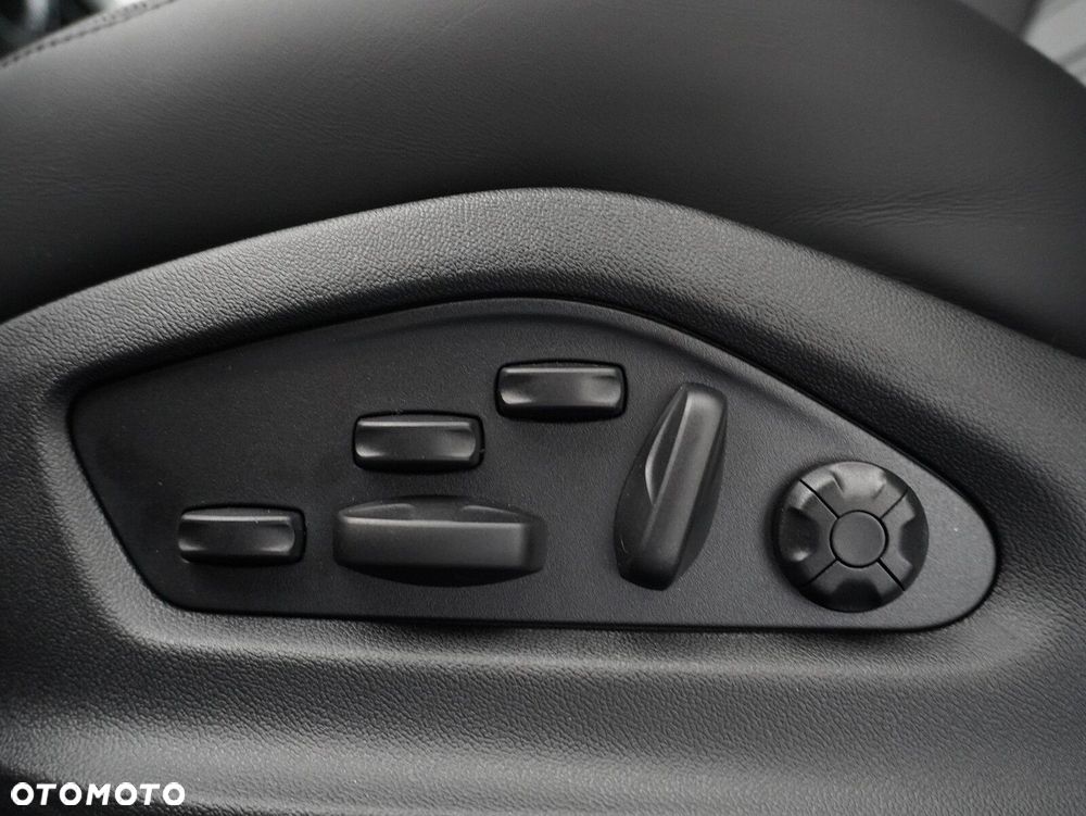 Porsche Cayenne E-Hybrid PHEV Black Edition - 23