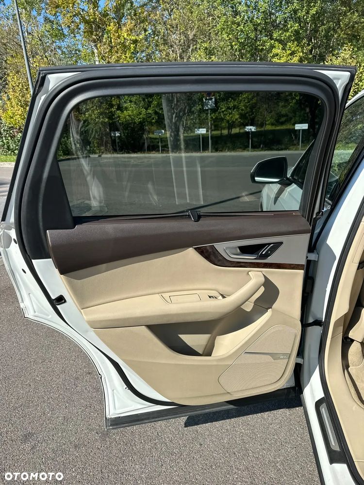 Audi Q7 - 14