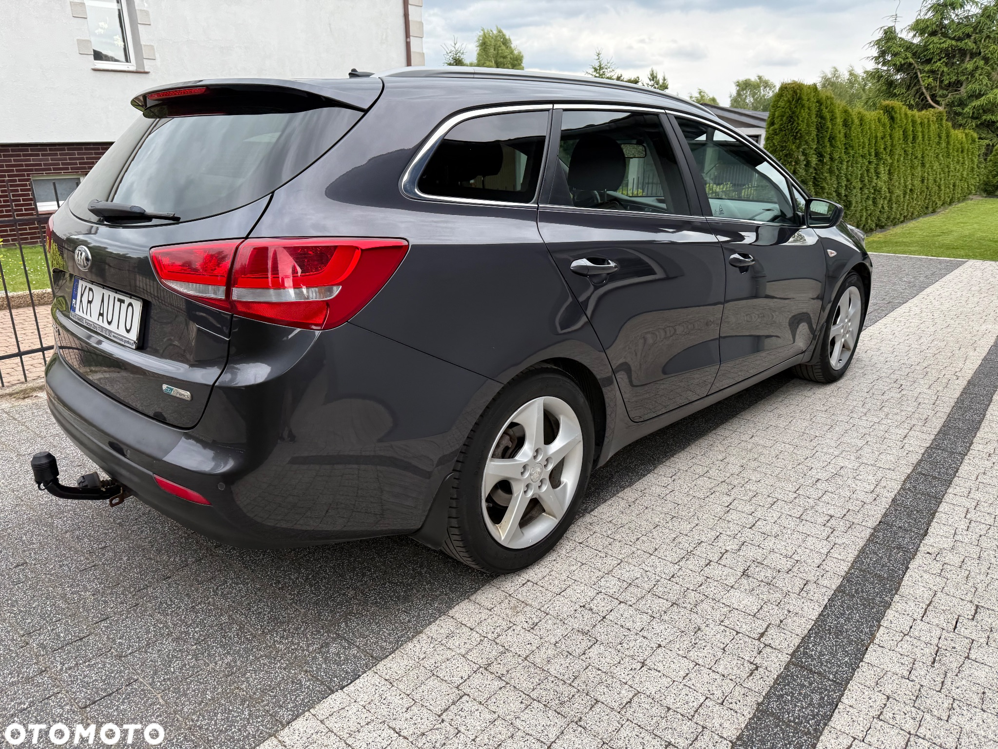 Kia Ceed 1.6 CRDi 136 ISG Vision - 19