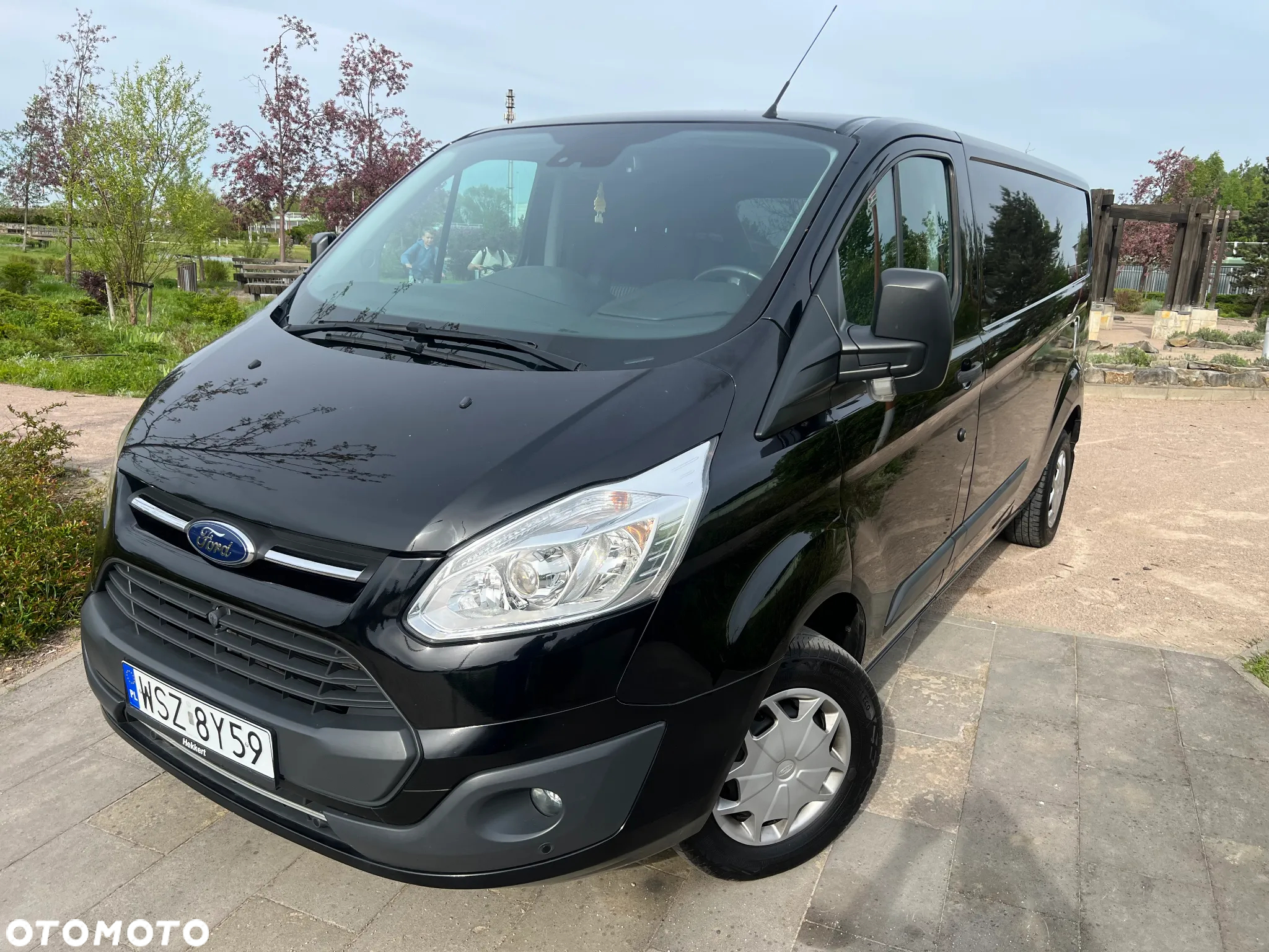 Ford TRANSIT CUSTOM - 4