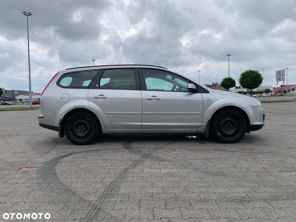 Ford Focus 1.8 TDCi Ghia - 7