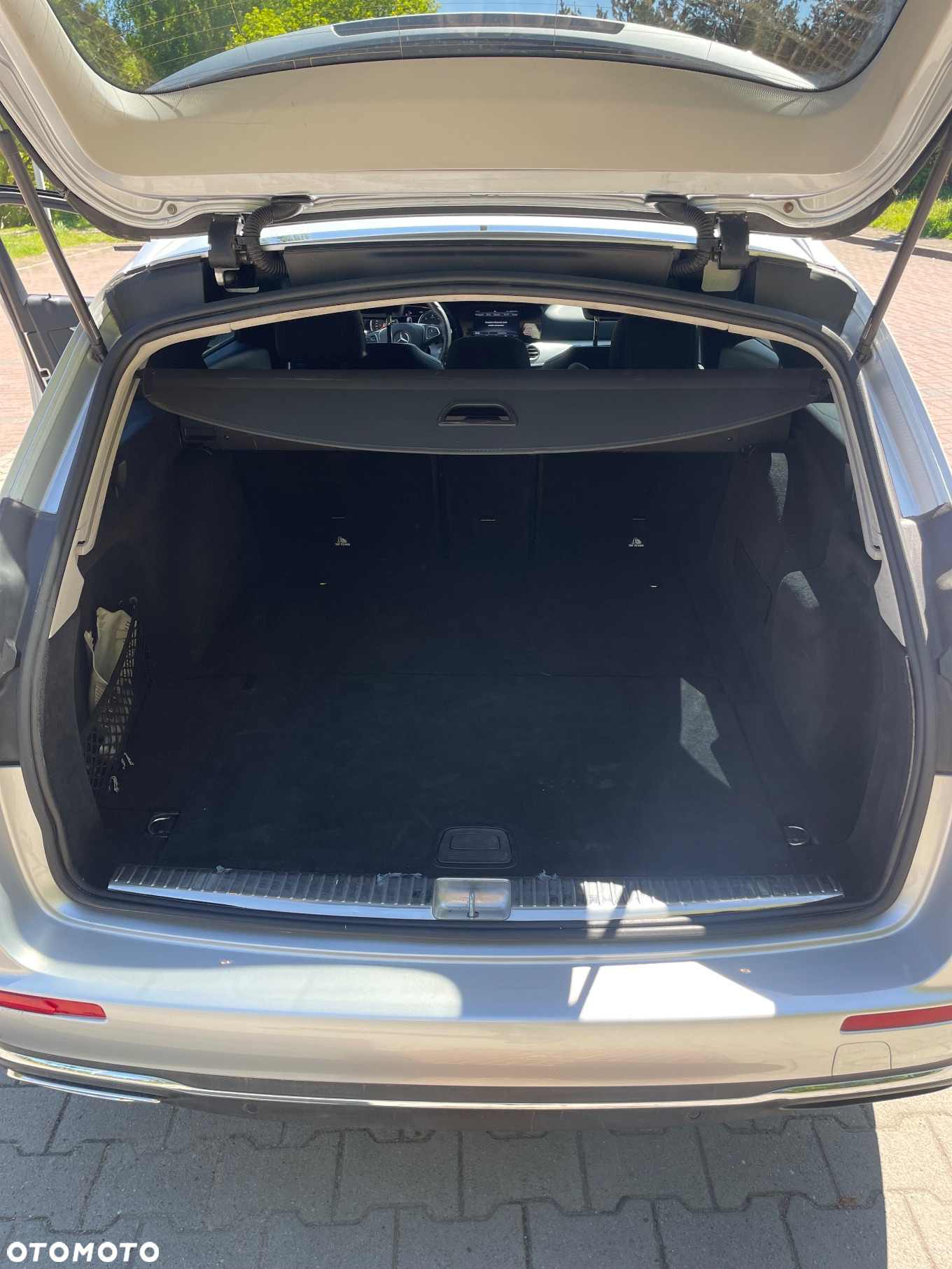 Mercedes-Benz Klasa E 220 d T 9G-TRONIC - 14