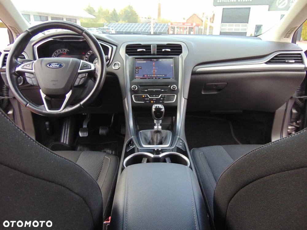 Ford Mondeo - 24