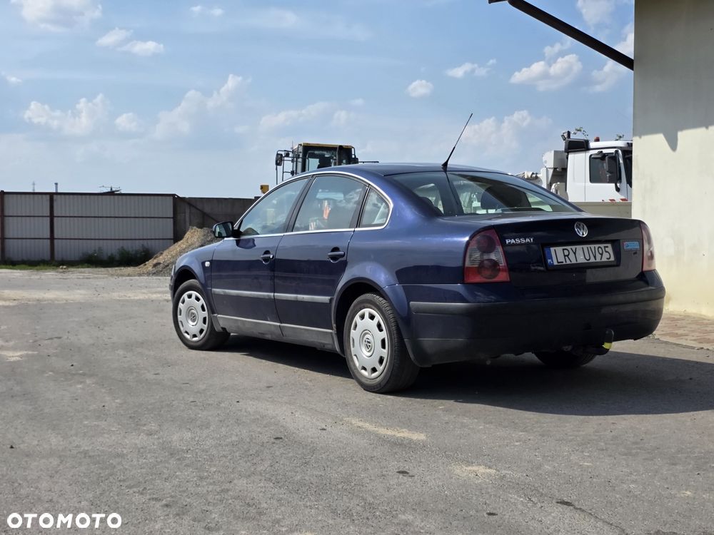 Volkswagen Passat - 3