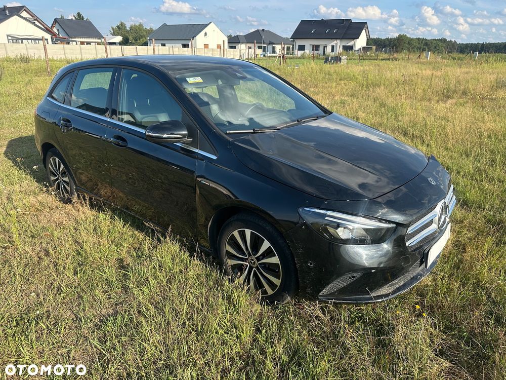 Mercedes-Benz Klasa B 250 e 8G-DCT Edition 2021 - 3