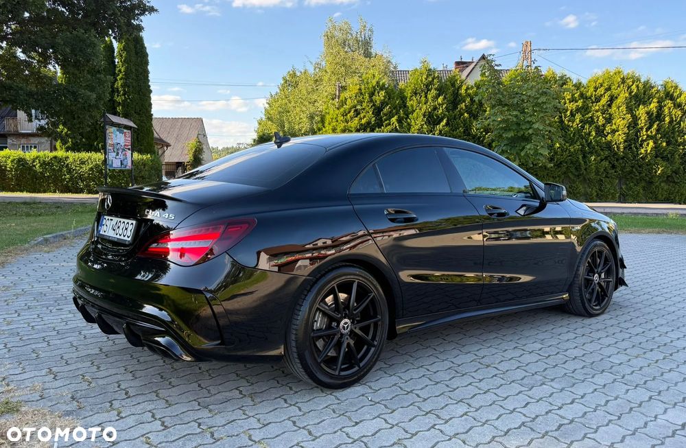 Mercedes-Benz CLA AMG 45 4-Matic - 11