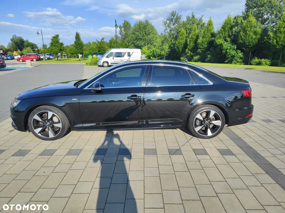 Audi A4 2.0 TFSI Quattro S tronic - 9