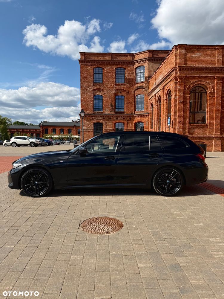 BMW Seria 3 320d xDrive mHEV M Sport - 8