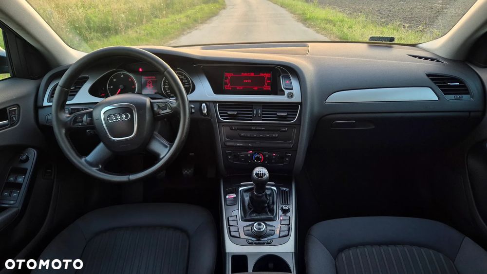 Audi A4 Limousine 2.0 TDI - 4