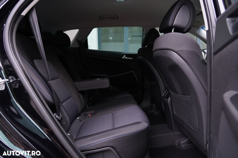 Hyundai Tucson 2.0 CRDI 4WD Style - 12