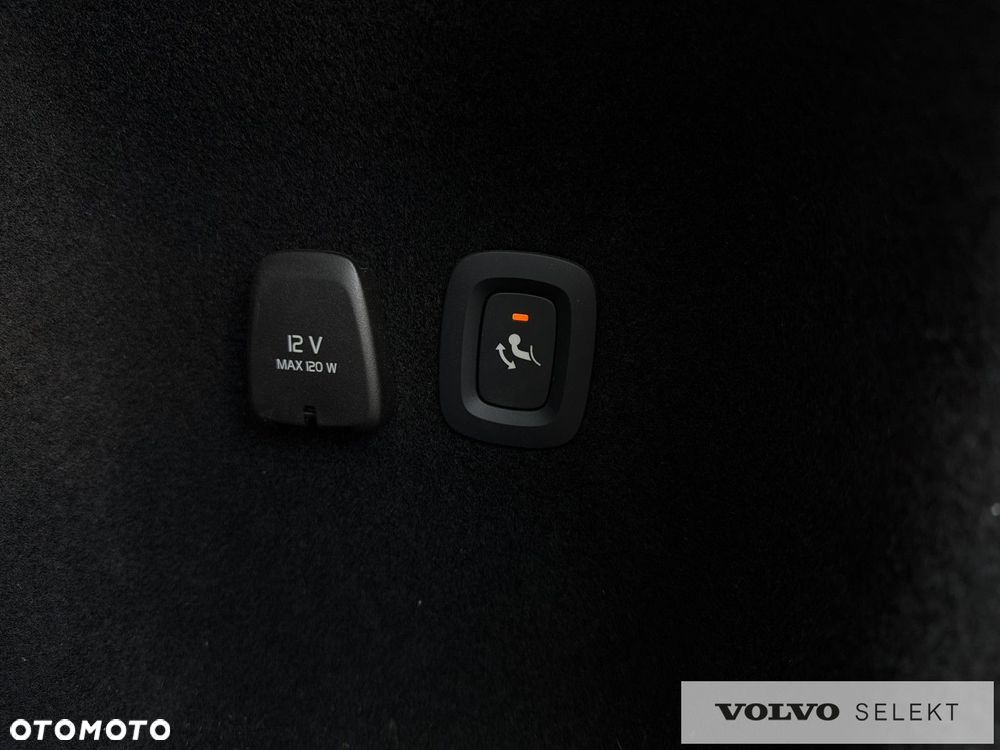 Volvo V60 Cross Country - 28