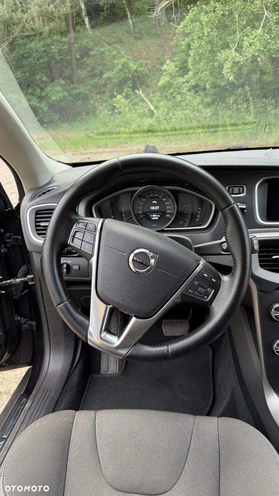 Volvo V40 Cross Country D3 Drive-E Momentum - 13