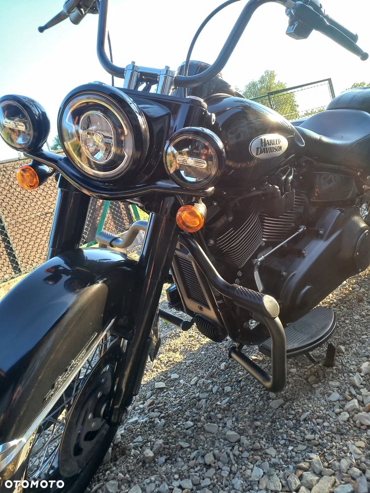 Harley-Davidson Softail Heritage Classic - 1