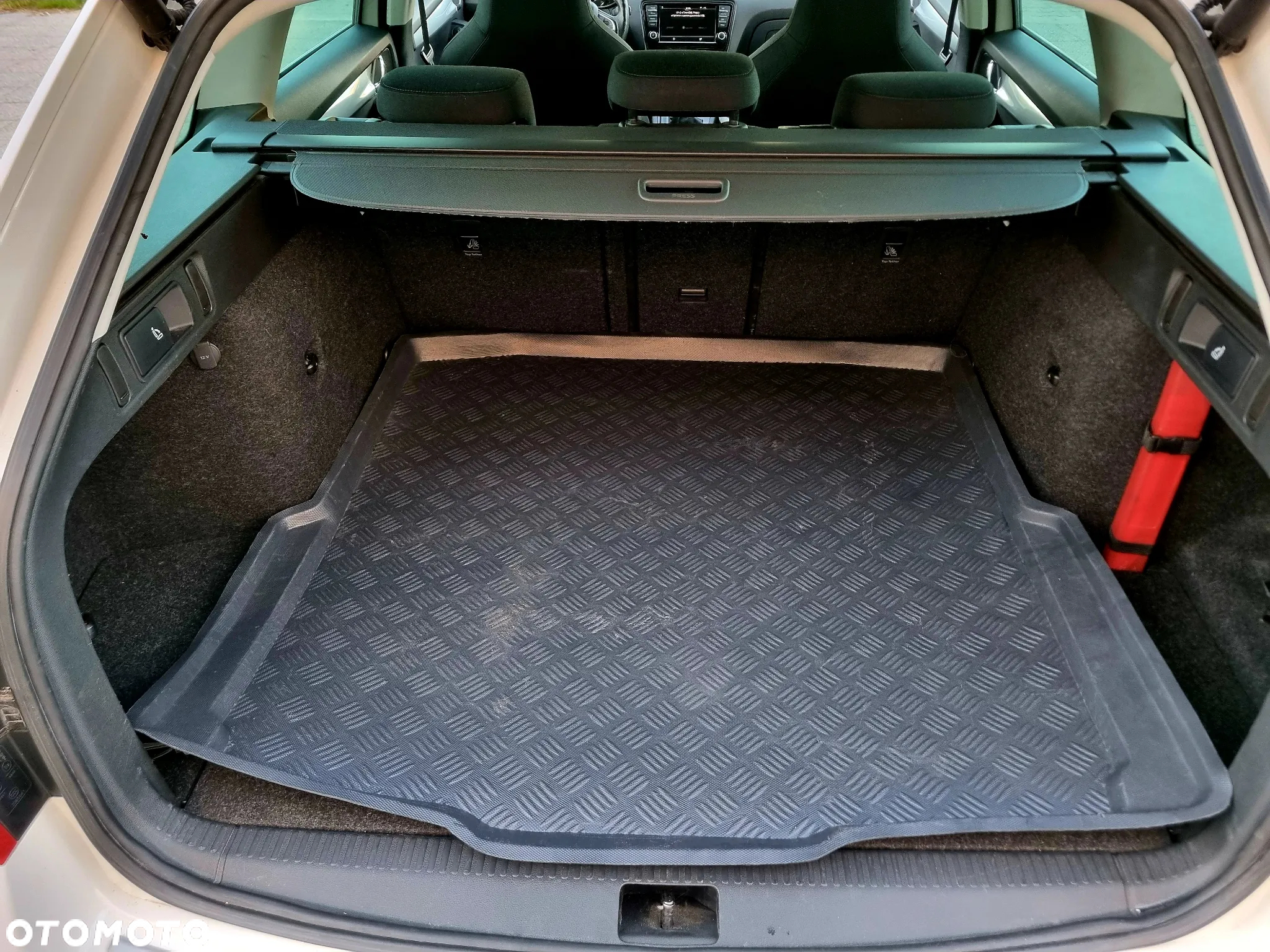 Skoda Octavia Combi 2.0 TDI Style - 38