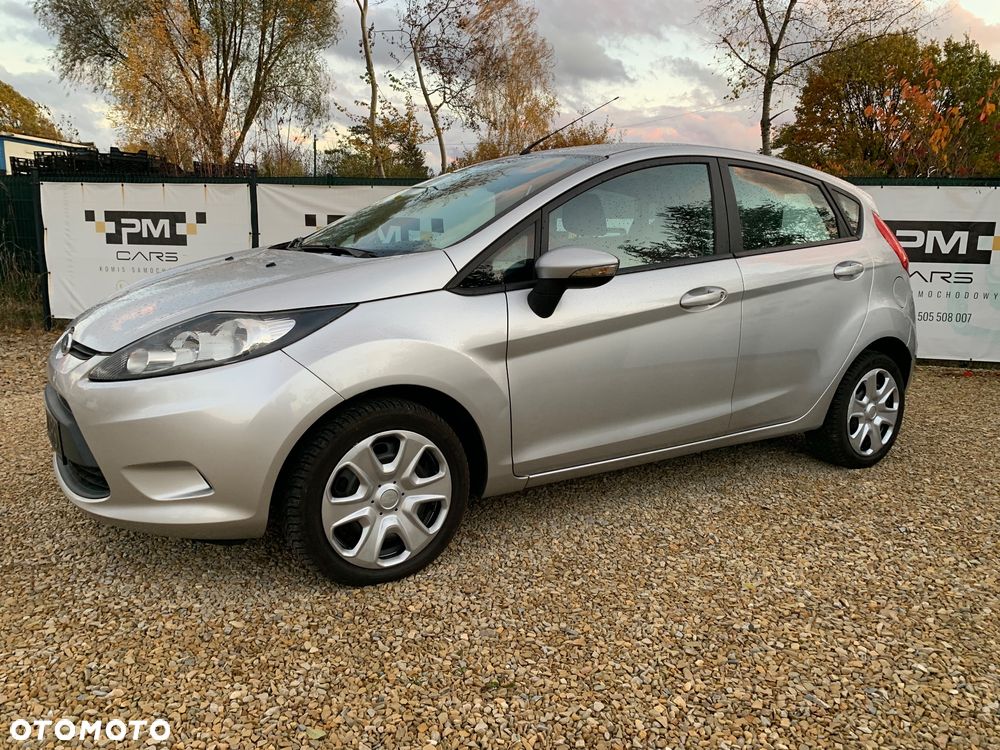 Ford Fiesta 1.4 Trend - 11