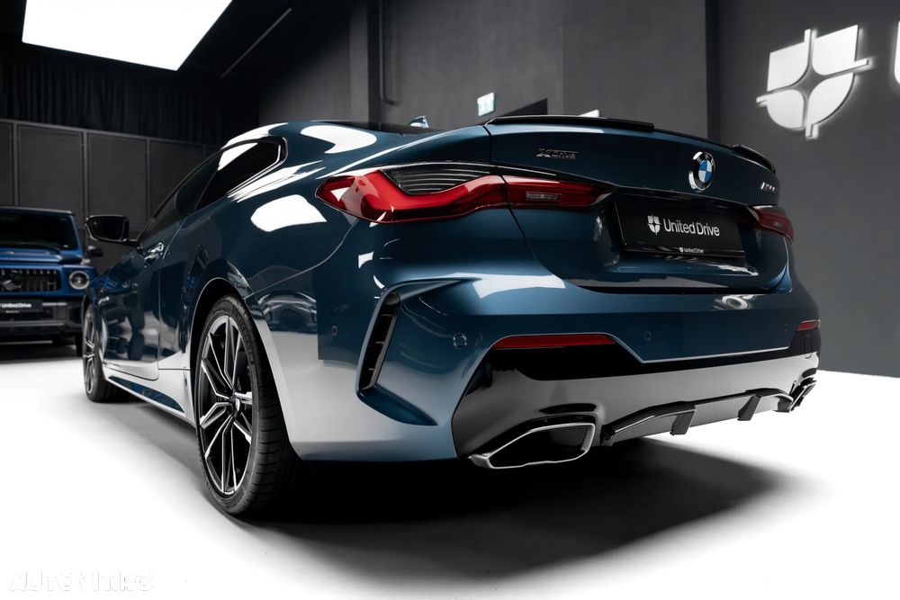 BMW M4 M440i xDrive - 40