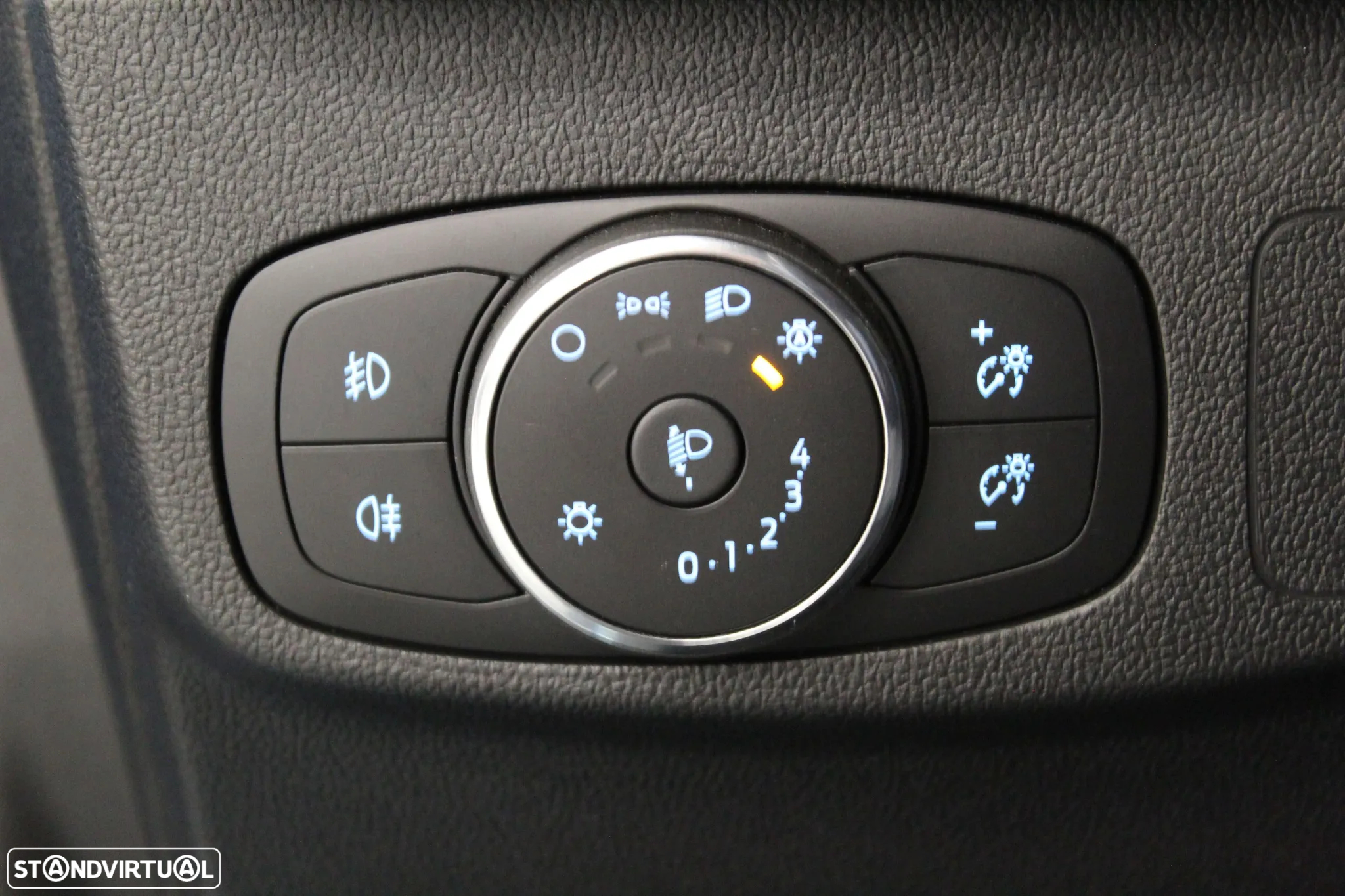 Ford Focus 1.0 EcoBoost MHEV ST-Line - 21