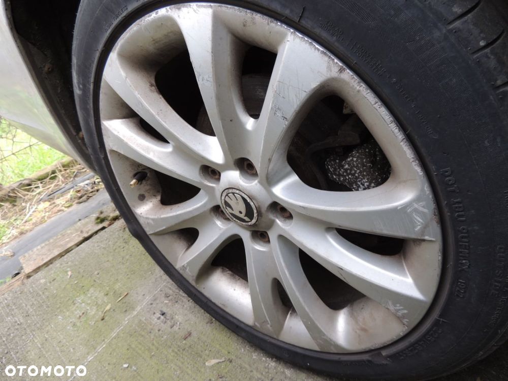 Felgi aluminiowe 17 SKODA Superb II '13 lift - 1