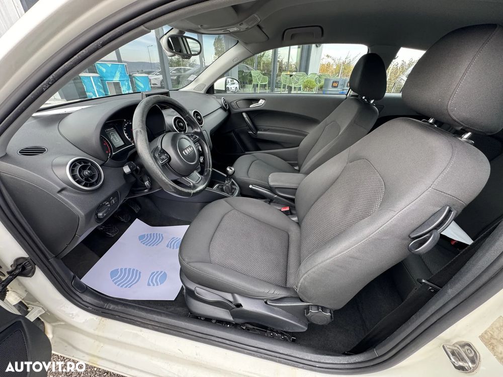 Audi A1 1.6 TDI Ambition - 11