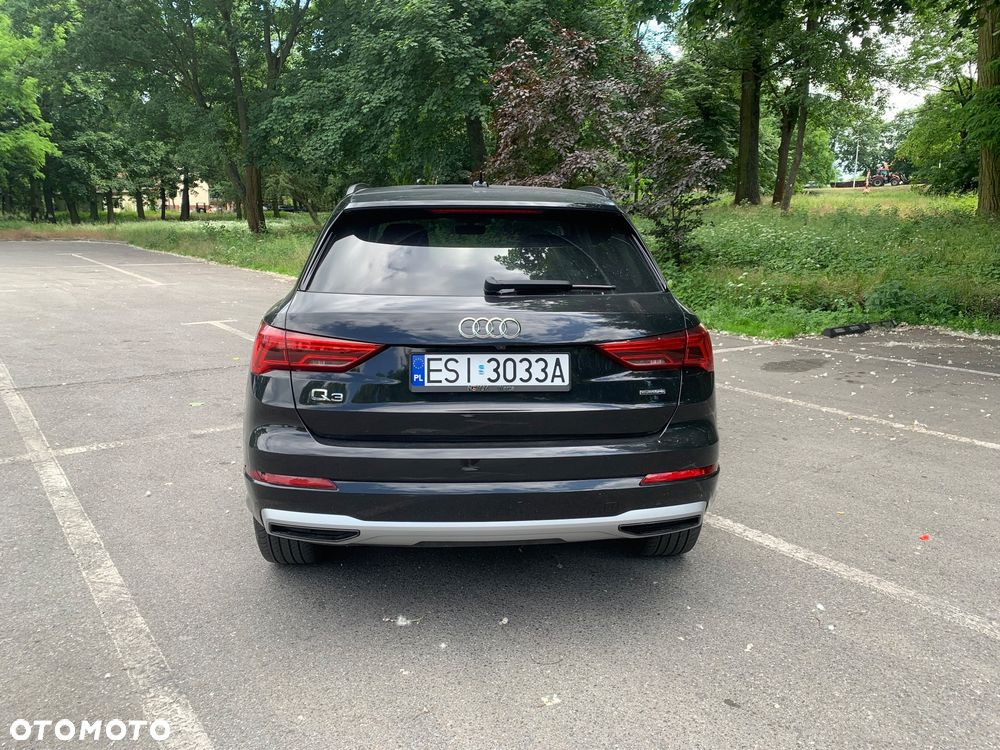 Audi Q3 45 TFSI Quattro S tronic - 2