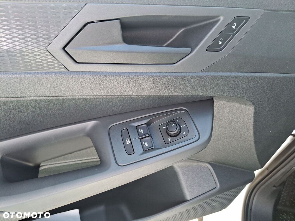 Volkswagen Caddy Cargo - 11