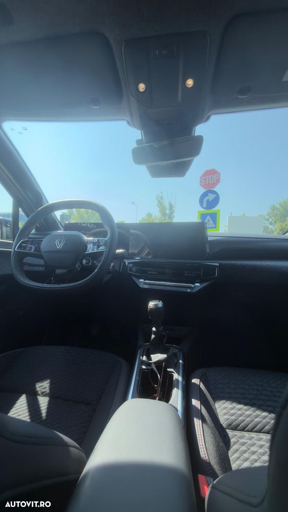 Renault Clio VI TCe 115 Techno - 4