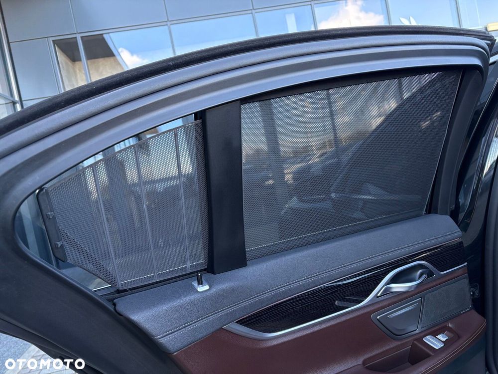 BMW Seria 7 730d xDrive - 15
