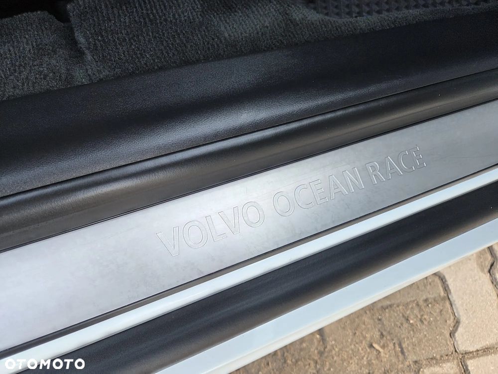 Volvo XC 60 D4 Geartronic Ocean Race - 13