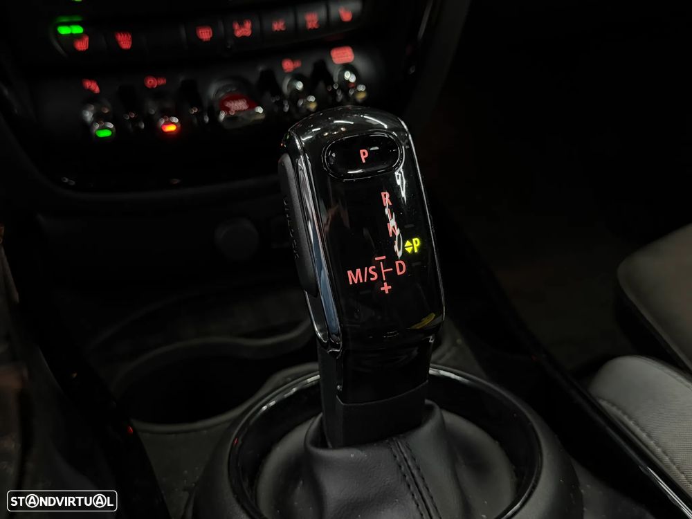 MINI Clubman John Cooper Works ALL4 - 23