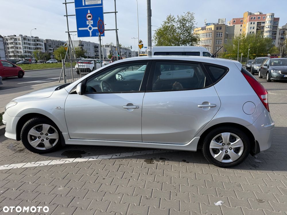 Hyundai i30 1.4 Comfort - 2