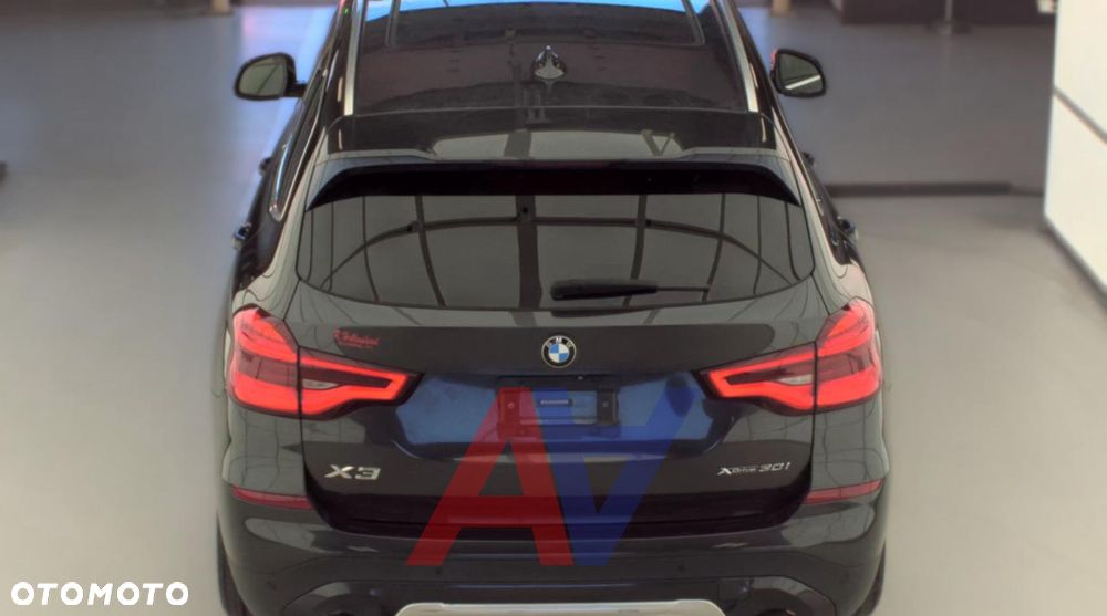BMW X3 xDrive30i Luxury Line - 6