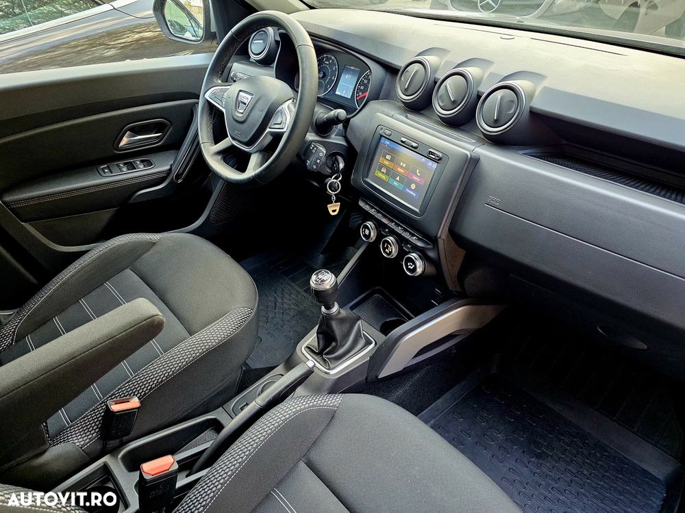 Dacia Duster dCi 110 FAP 4x4 Prestige - 8