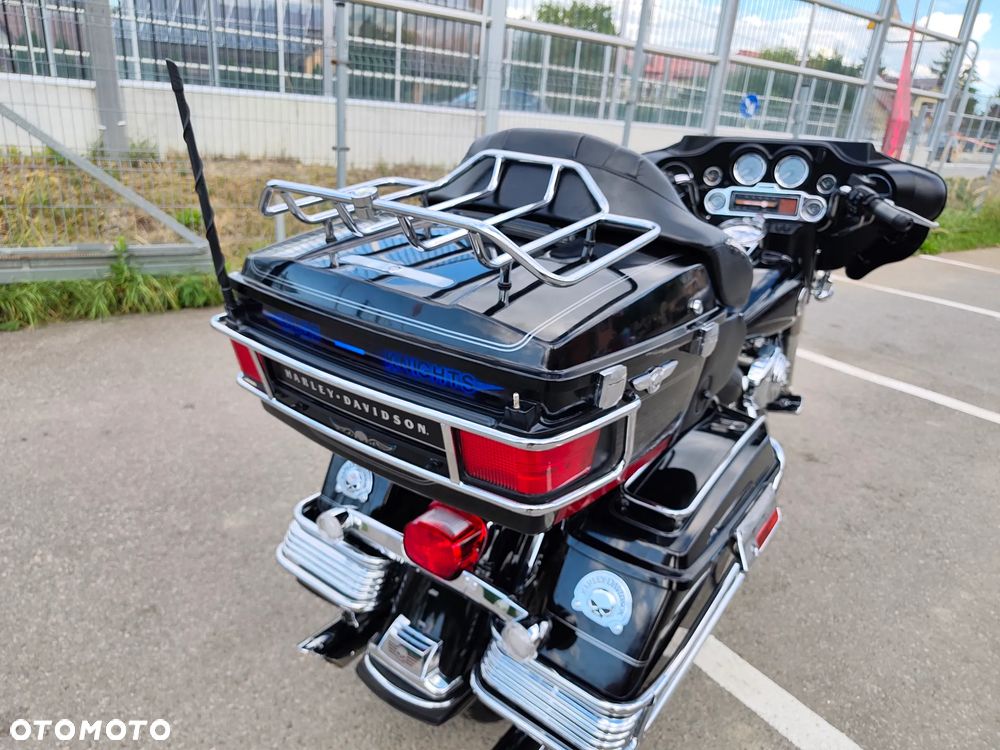 Harley-Davidson Touring Electra Glide - 18