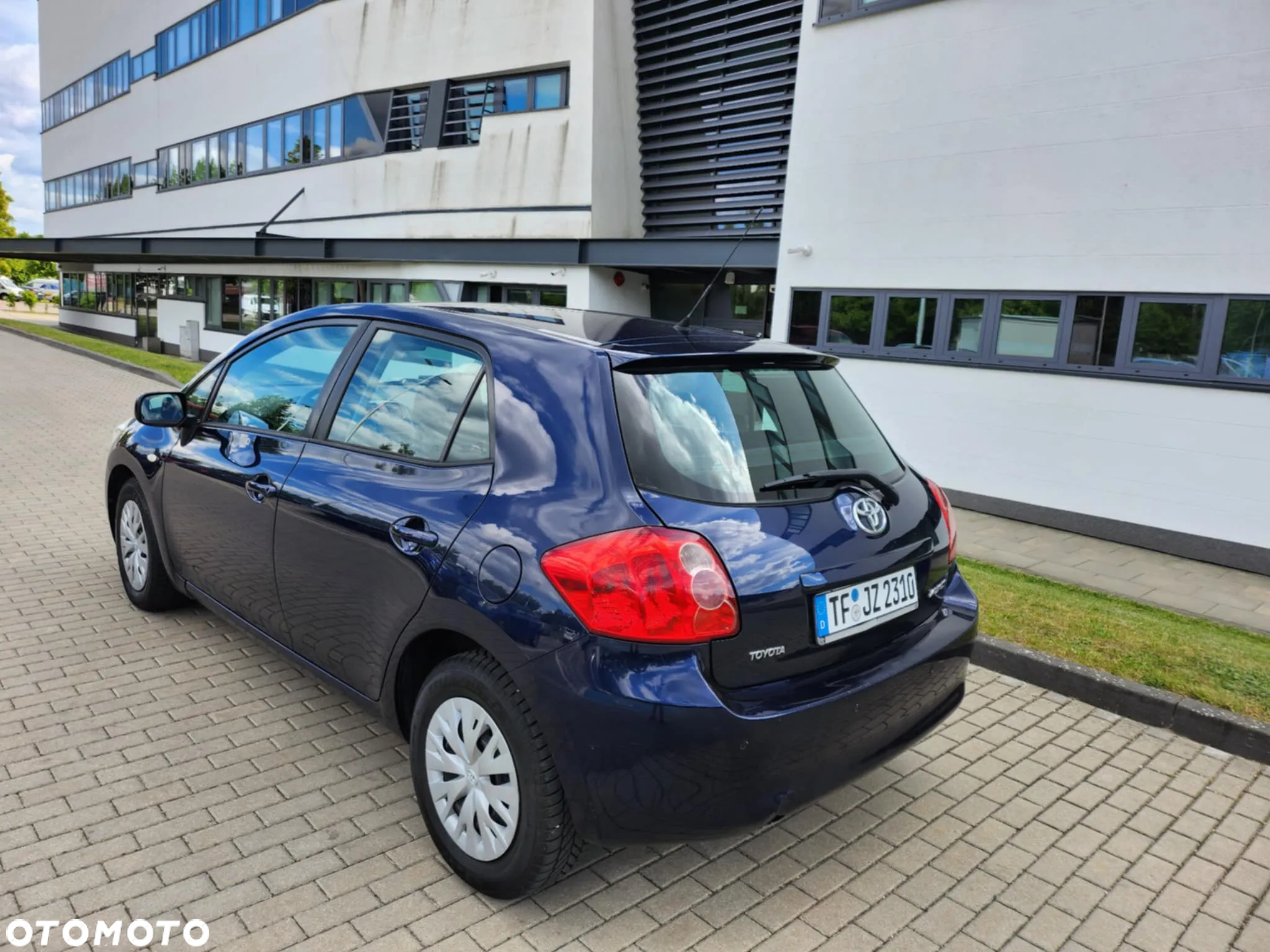 Toyota Auris - 5