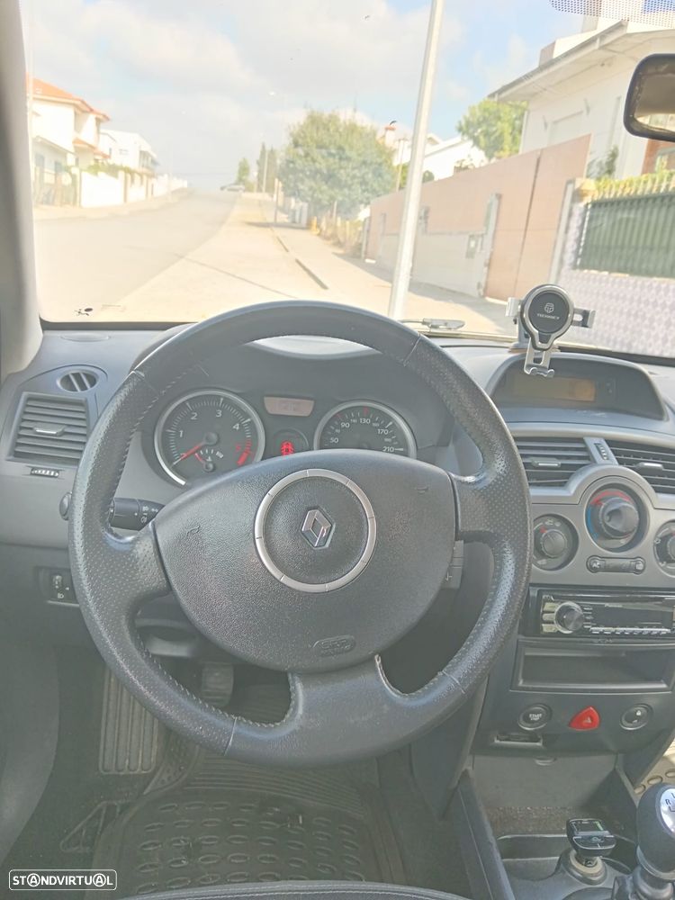 Renault Mégane 1.5 dCi Extreme - 11