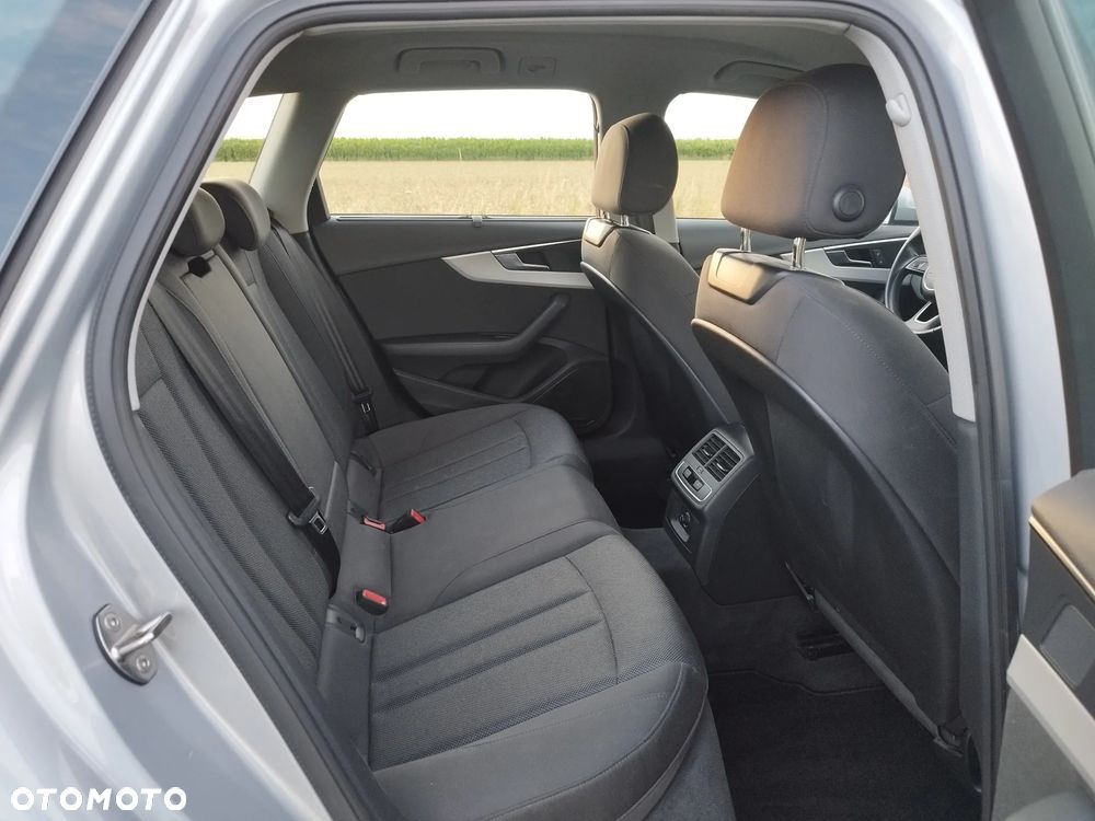 Audi A4 Avant 40 TDI Sport S tronic - 15